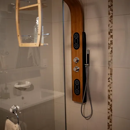 Сasa de vacaciones Pierres Et Lavandes Jacuzzi,sauna Et Petit-dejeuner