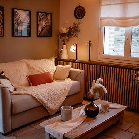 Сasa de vacaciones Pierres Et Lavandes Jacuzzi,sauna Et Petit-dejeuner *